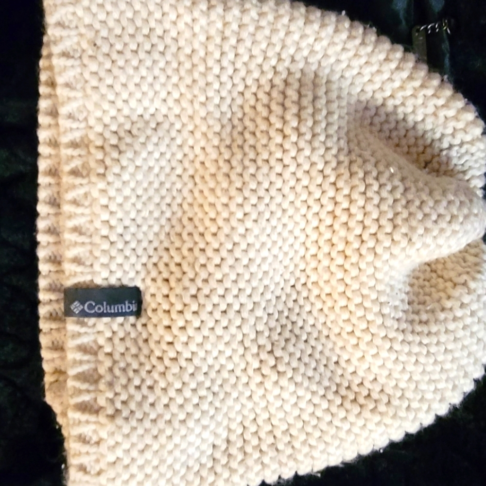 Columbia hat